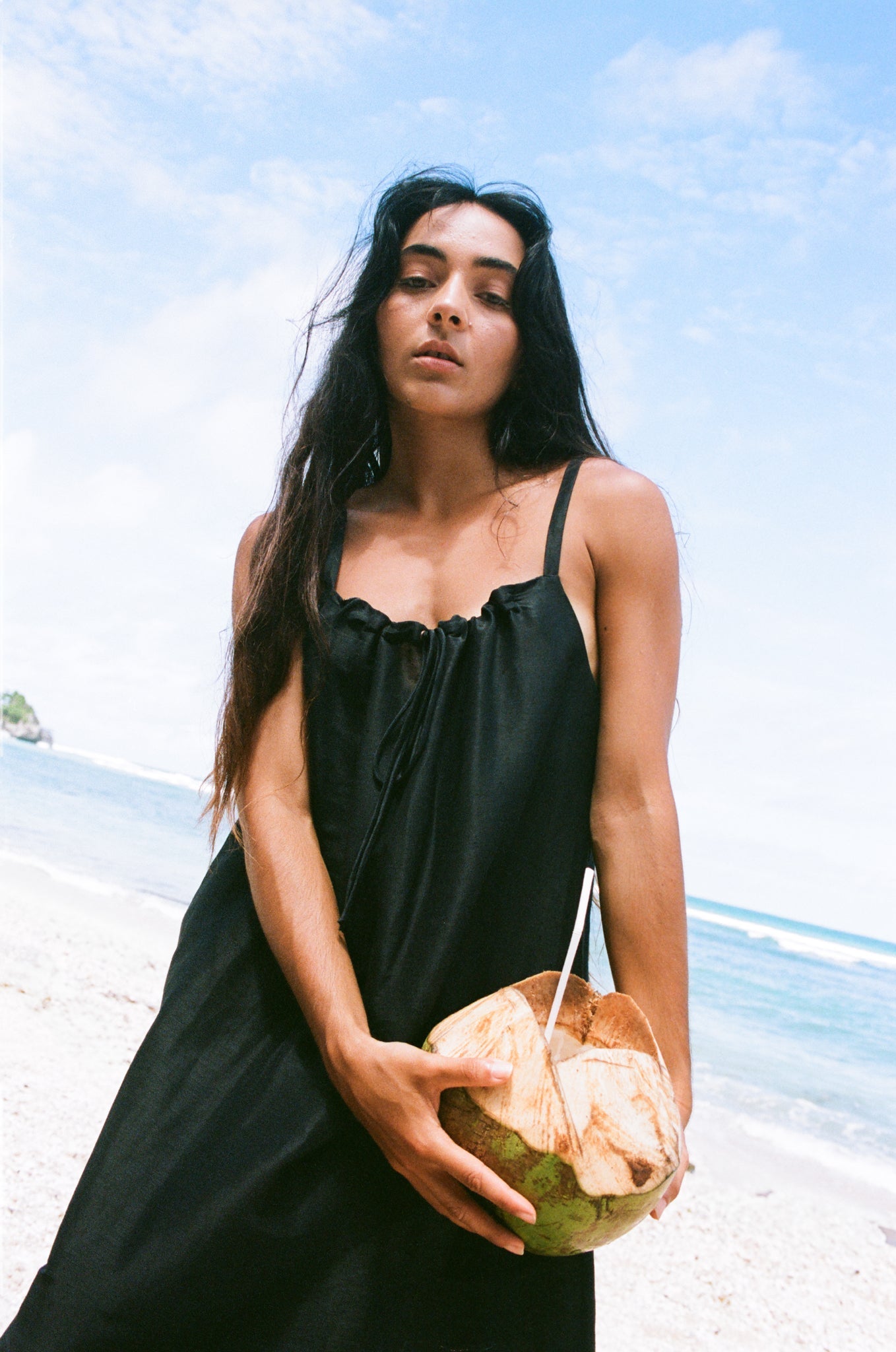 LILLY PILLY linen dresses