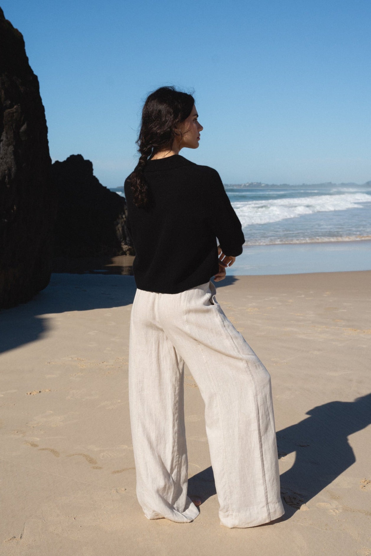 LILLY PILLY Emma cashmere wool knit in Black 