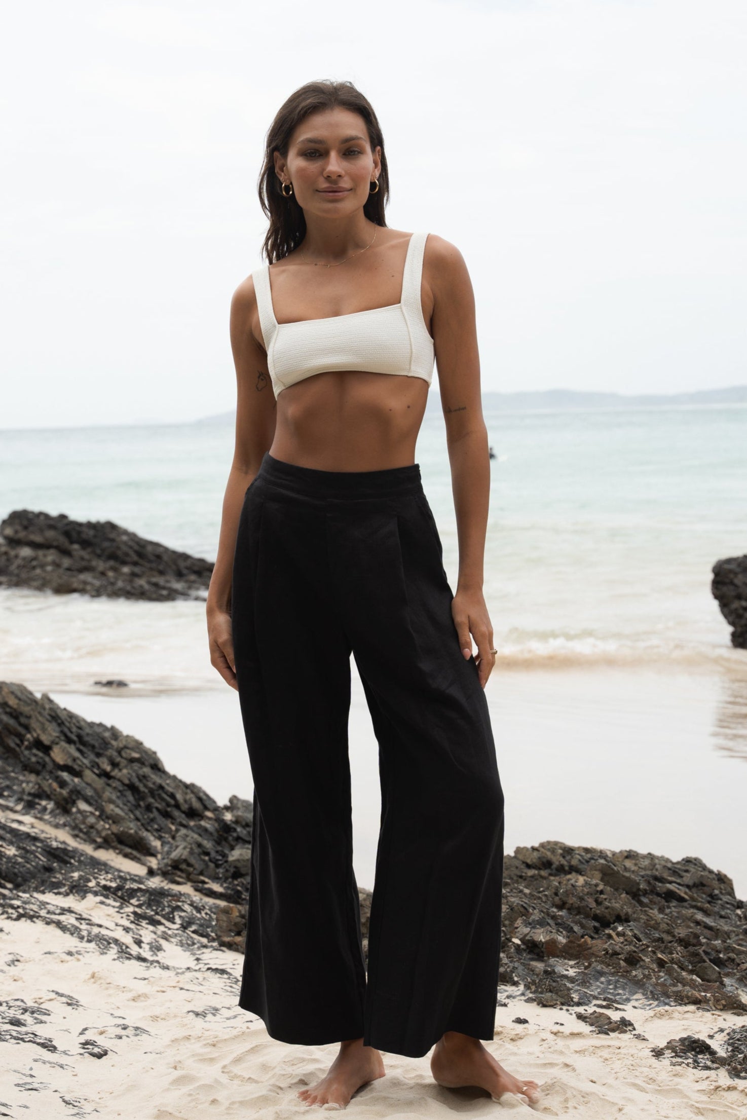 LILLY PILLY Ivy linen pants in Black