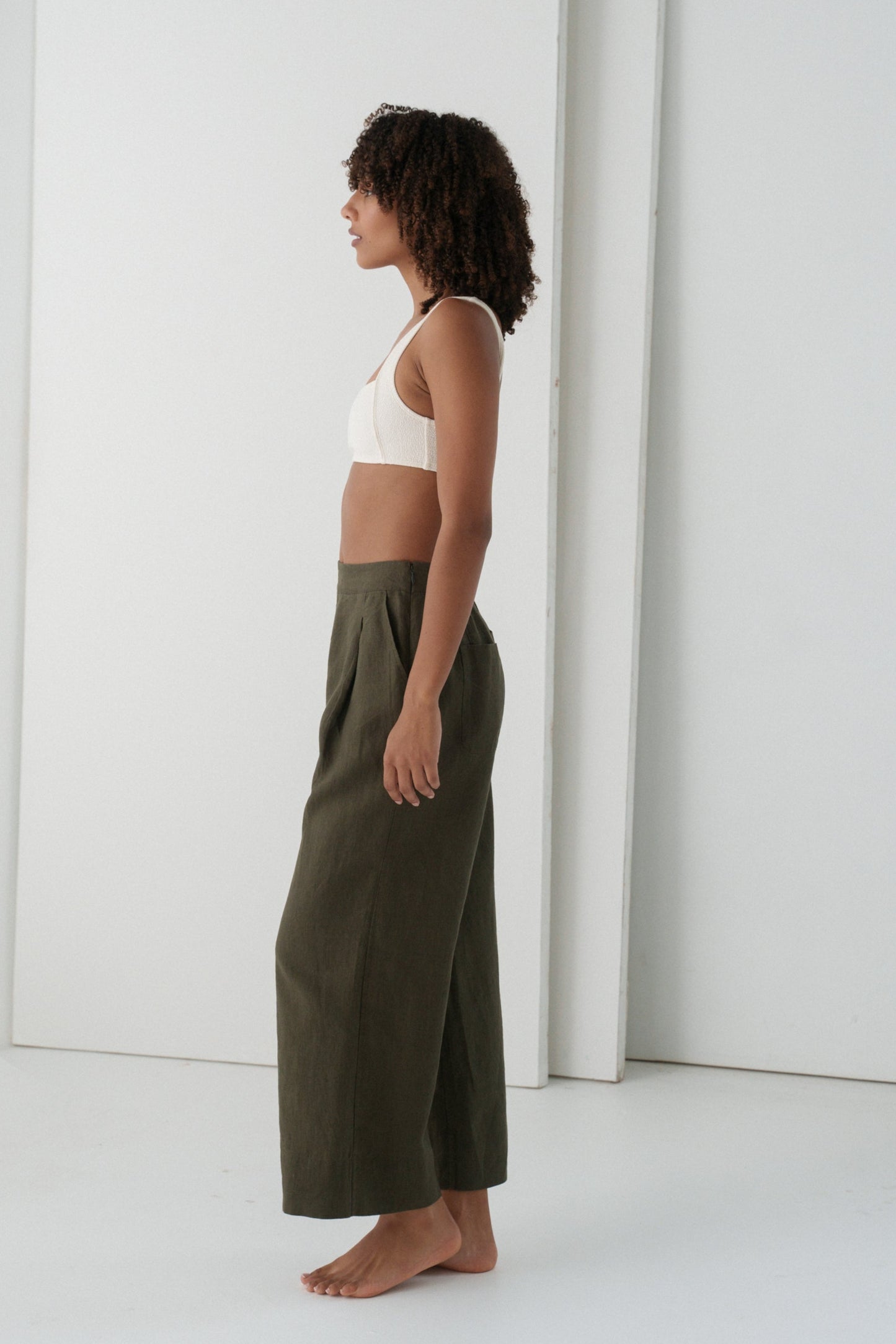LILLY PILLY Ivy linen pants in Khaki side view