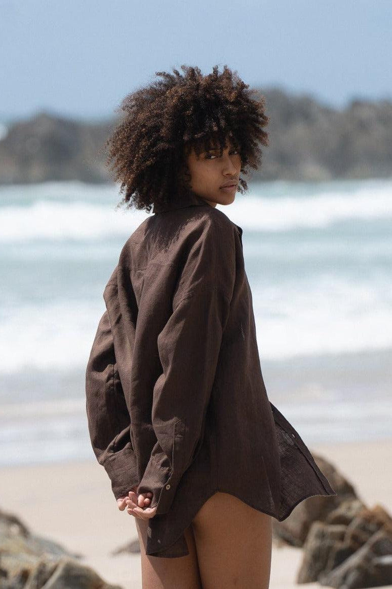 Lilly Pilly Collection Kirra shirt made from 100% Organic linen in Chocolate