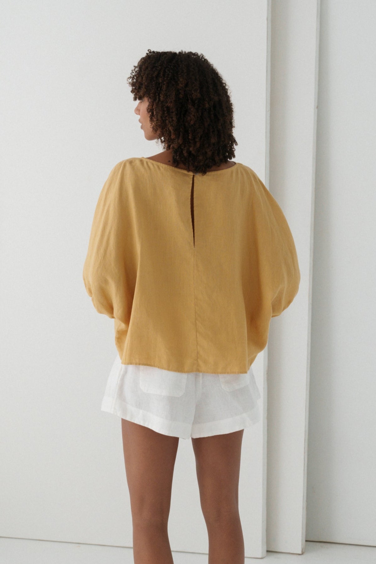 LILLY PILLY Tina linen top in Sand