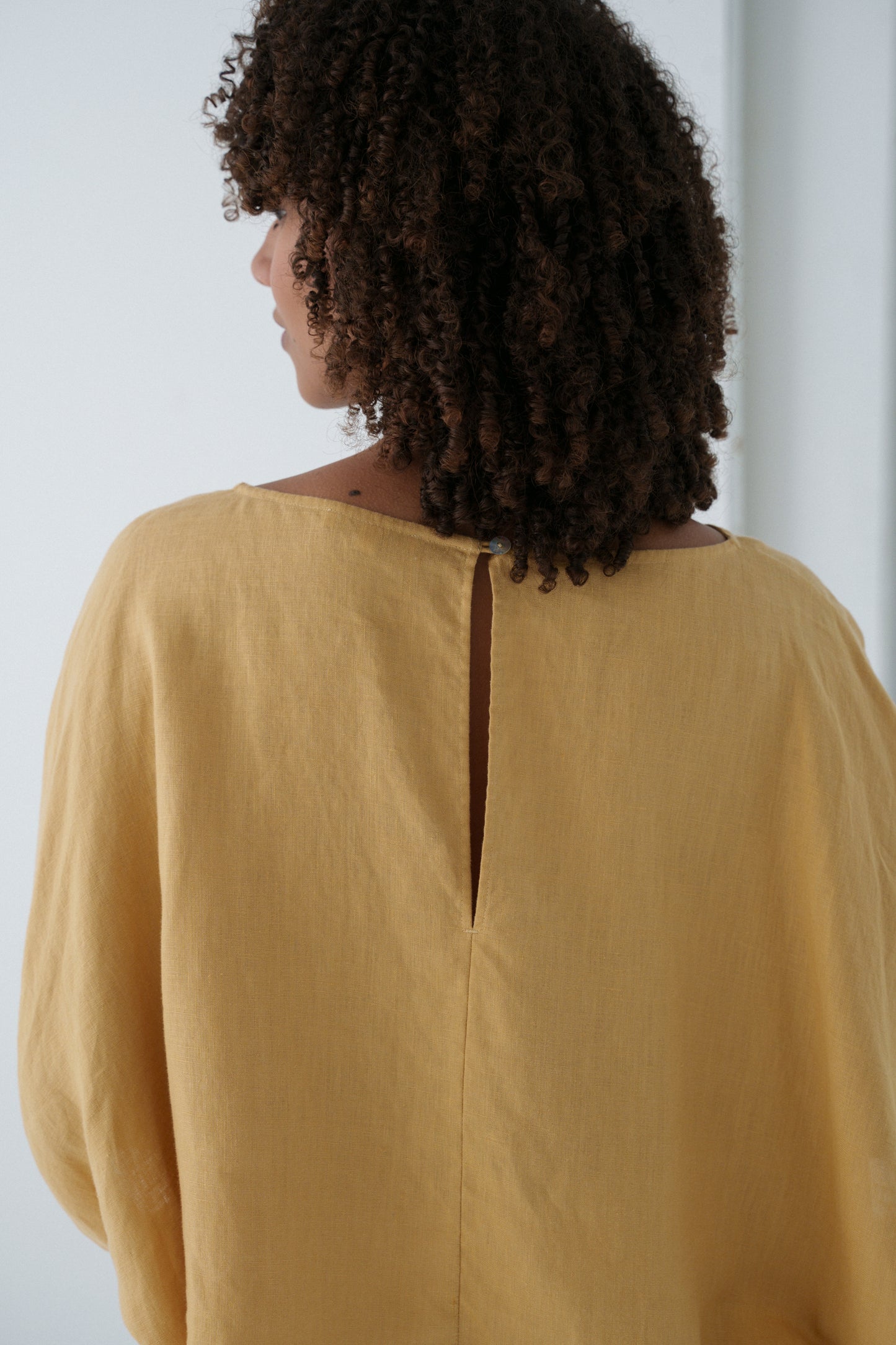 LILLY PILLY Tina linen top in Sand